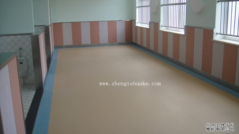 北京藍天宇鋒幼兒園橡膠地板工程實圖